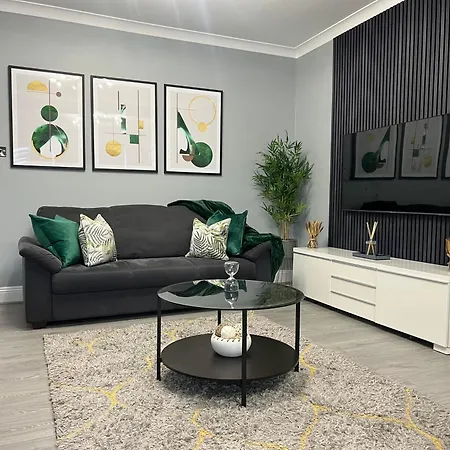 Luxury Home In Greater London - Rainham Rainham  Extérieur photo