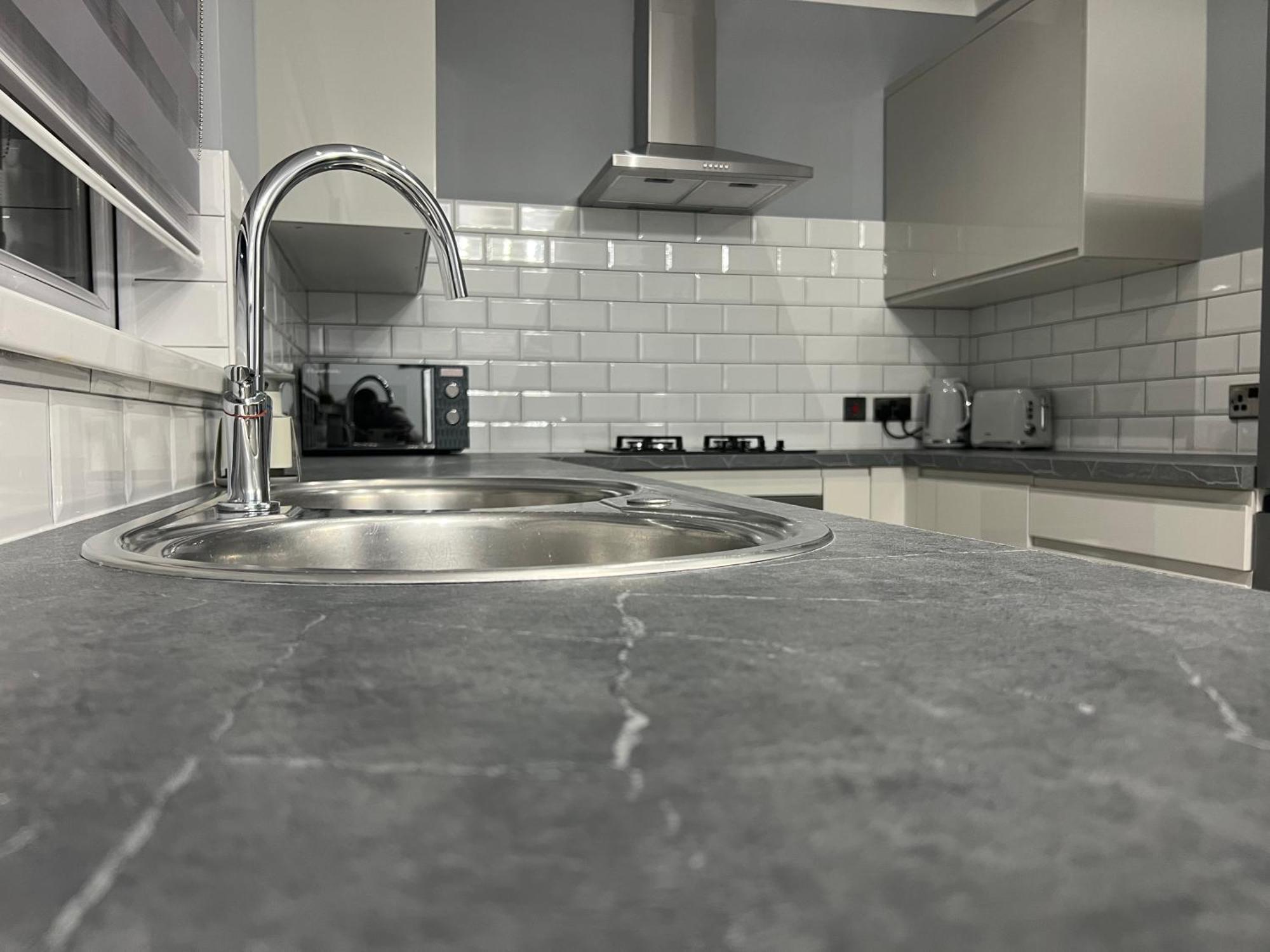 Luxury In Greater London - Rainham *