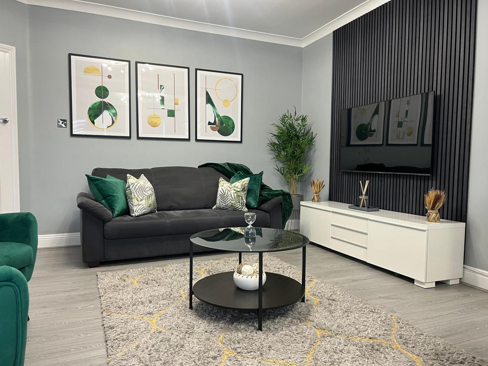 Luxury In Greater London - Rainham Holiday home